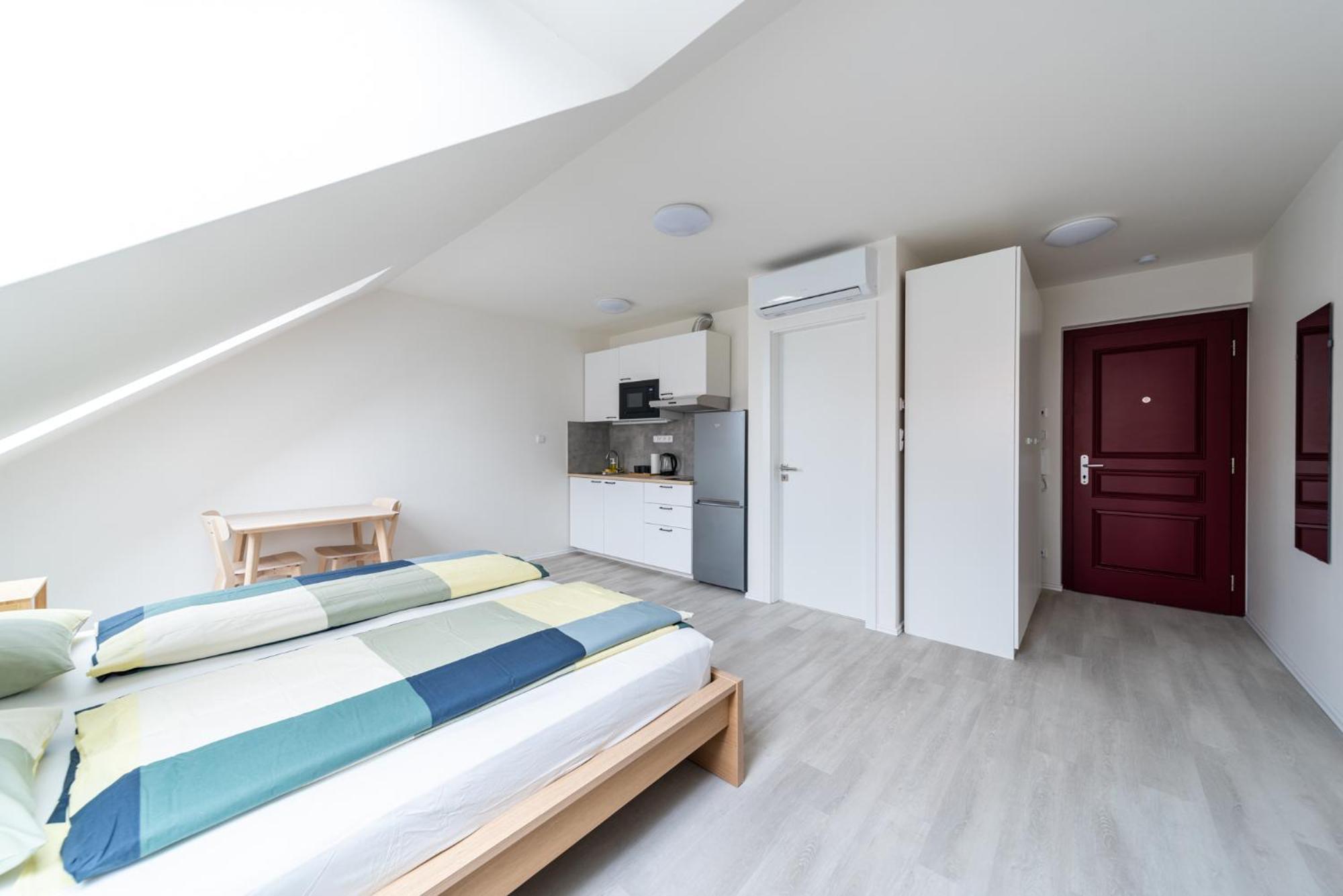 Apartments Borivojova 63 Prague Ngoại thất bức ảnh