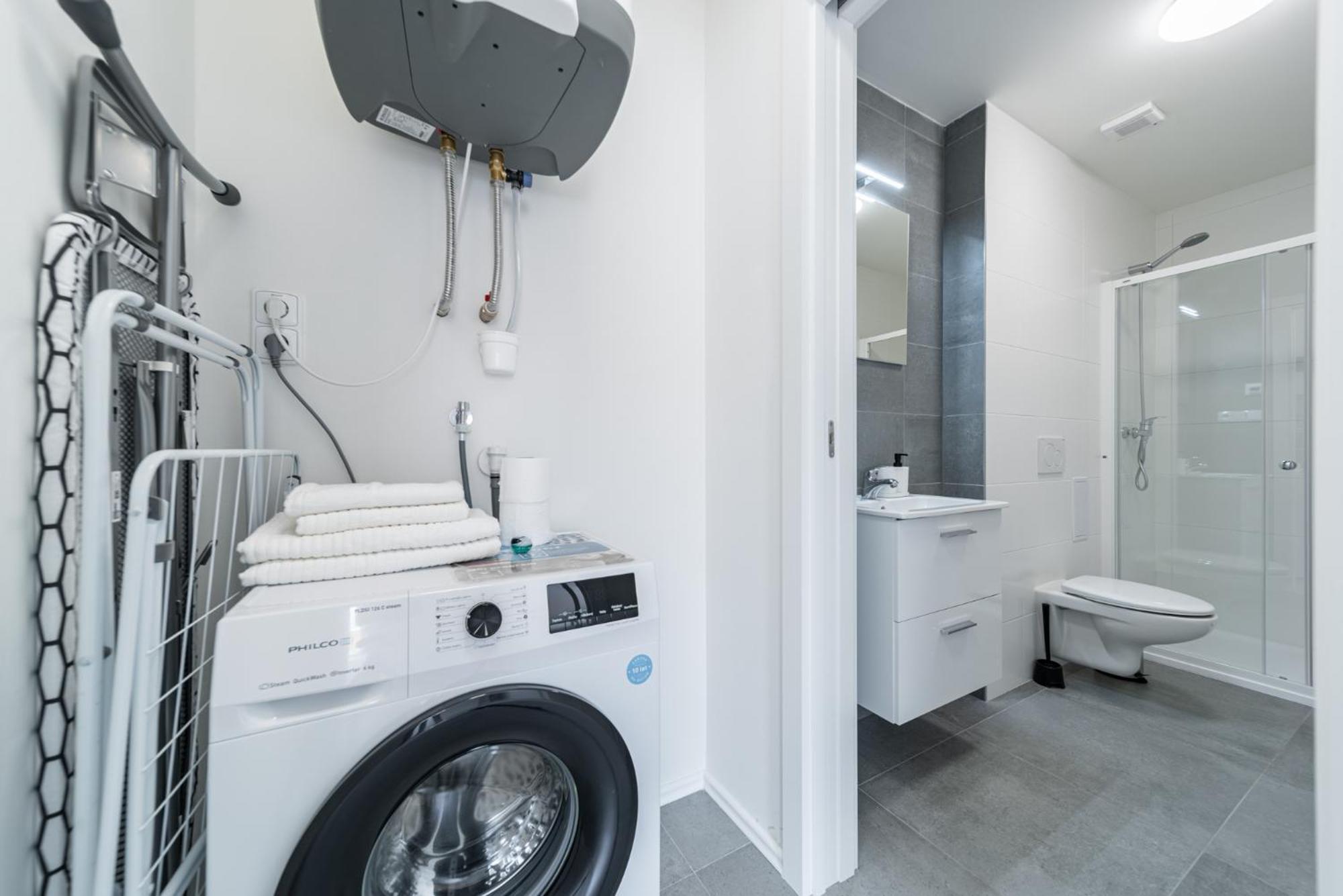 Apartments Borivojova 63 Prague Ngoại thất bức ảnh