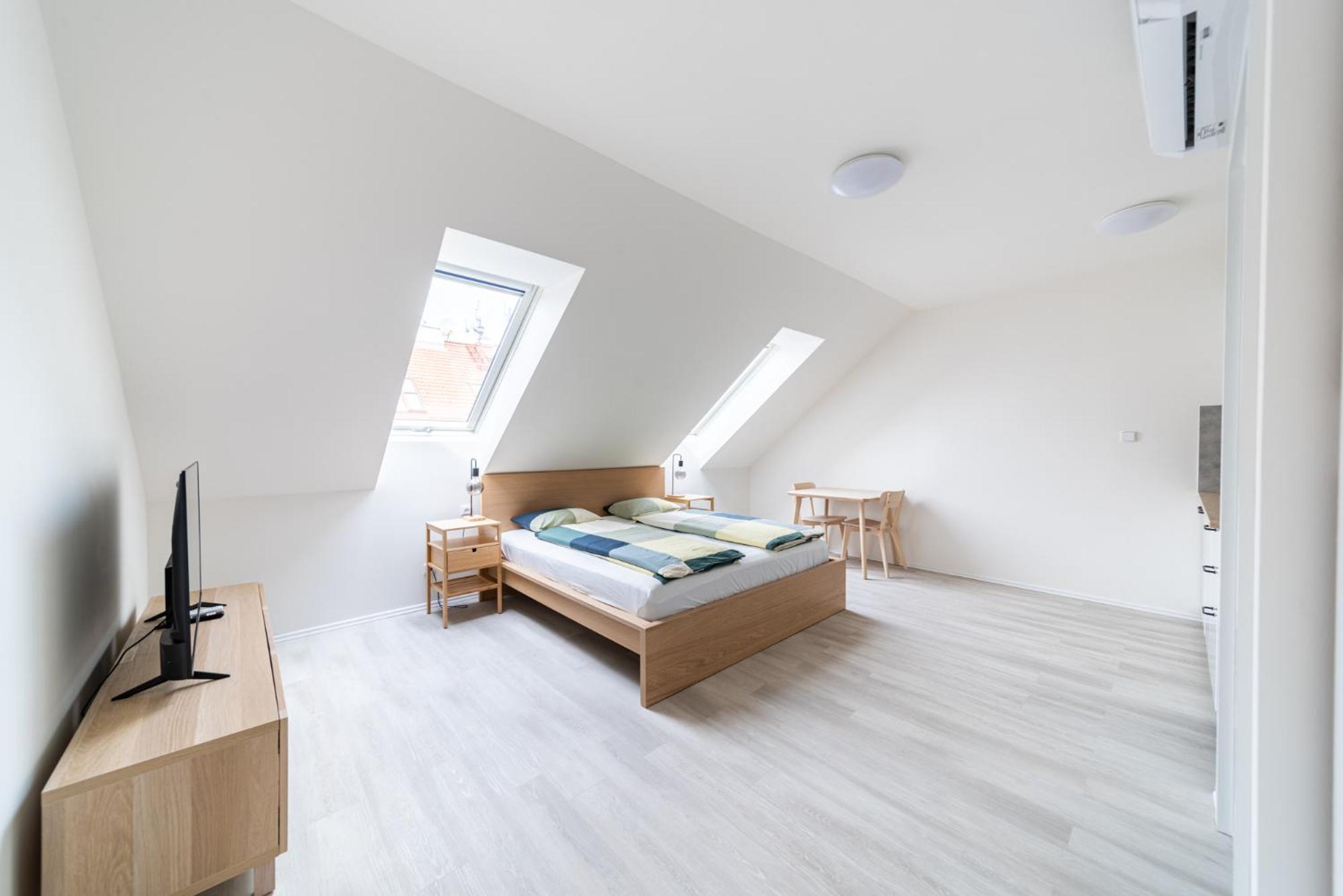 Apartments Borivojova 63 Prague Ngoại thất bức ảnh