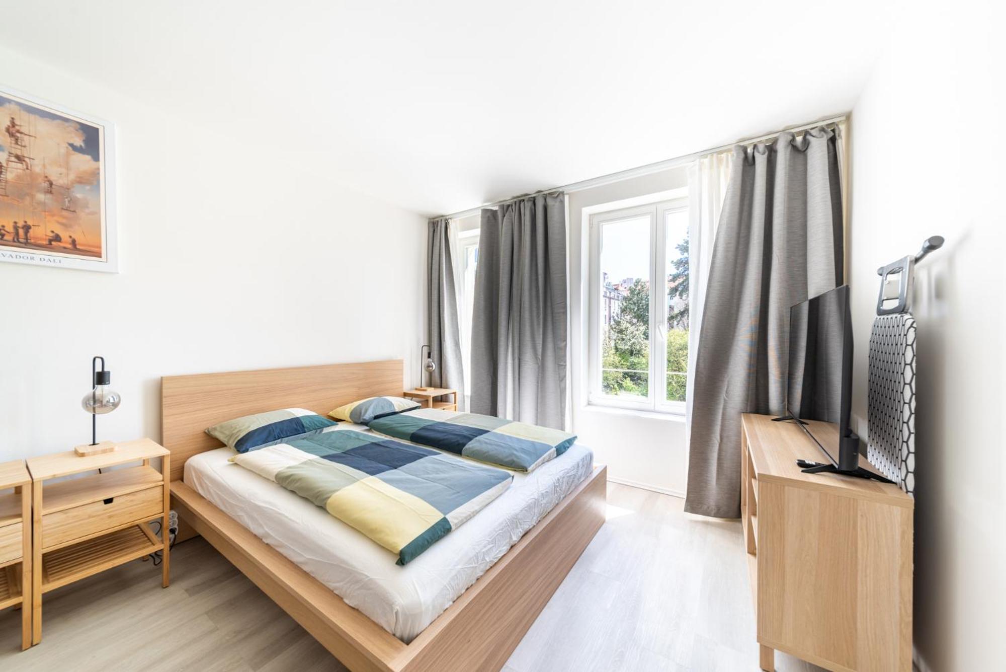 Apartments Borivojova 63 Prague Ngoại thất bức ảnh
