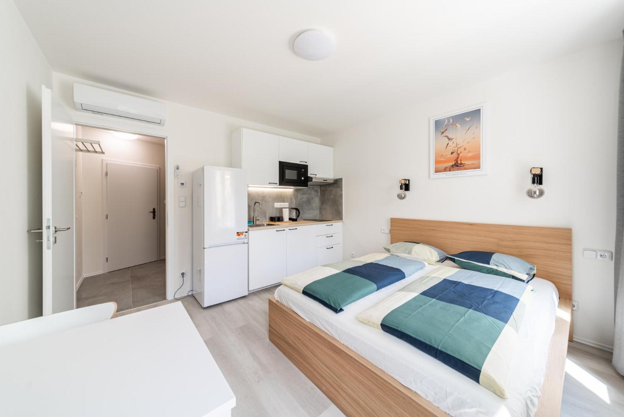 Apartments Borivojova 63 Prague Ngoại thất bức ảnh